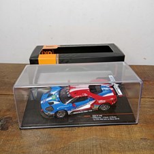 Ford GT #68 Le Mans 2016 - IXO