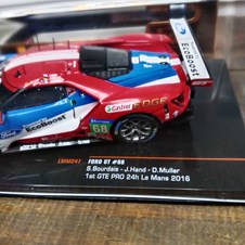 Ford GT #68 Le Mans 2016 - IXO