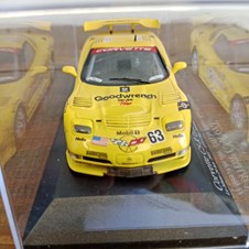 Chevrolet Corvette C5-R GTS #63 Le Mans 2001 - Action