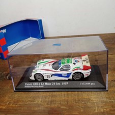 Panoz GTR-1 #55 Le Mans 24hrs 1997 - Action