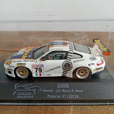 Porsche 911 GT3R #79 Le Mans 2000 - ONYX