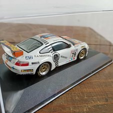 Porsche 911 GT3R #79 Le Mans 2000 - ONYX