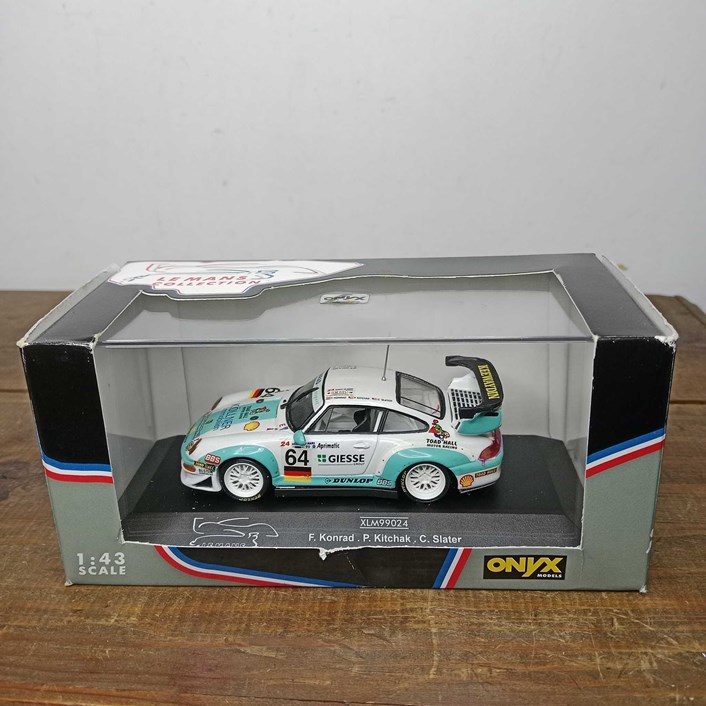 Porsche 911 GT2 #64 Le Mans 1999 - ONYX