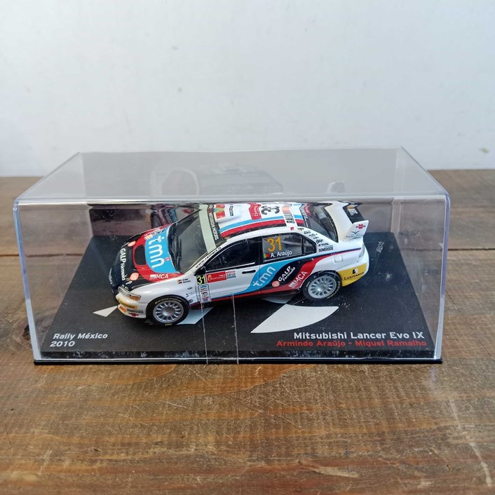 Mitsubishi Lancer Evolution IX #31 Winner Rally México 2010 - Altaya