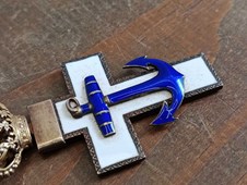 Ordem Naval de Espanha, Mérito - Cruz de Cavaleiro Real