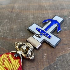 Ordem Naval de Espanha, Mérito - Cruz de Cavaleiro Real