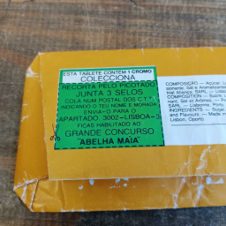 2 Antigas embalagens Chocolates Aliança - Abelha Maia