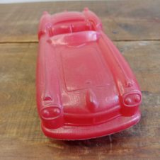Carro Vermelho em Plástico Soprado