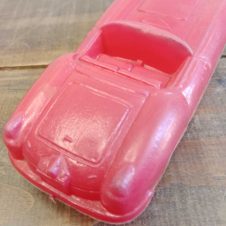 Carro Vermelho em Plástico Soprado