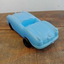 Carro Azul em Plástico Soprado