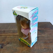 Boneca Barriguita, Olhos com movimento