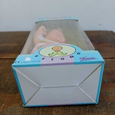 Boneca Barriguita, Olhos sem movimento